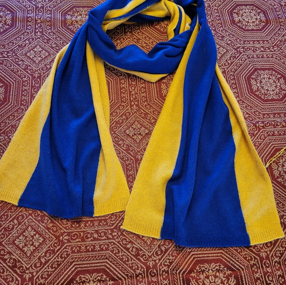 Minnie Rose 100% Cashmere Scarf